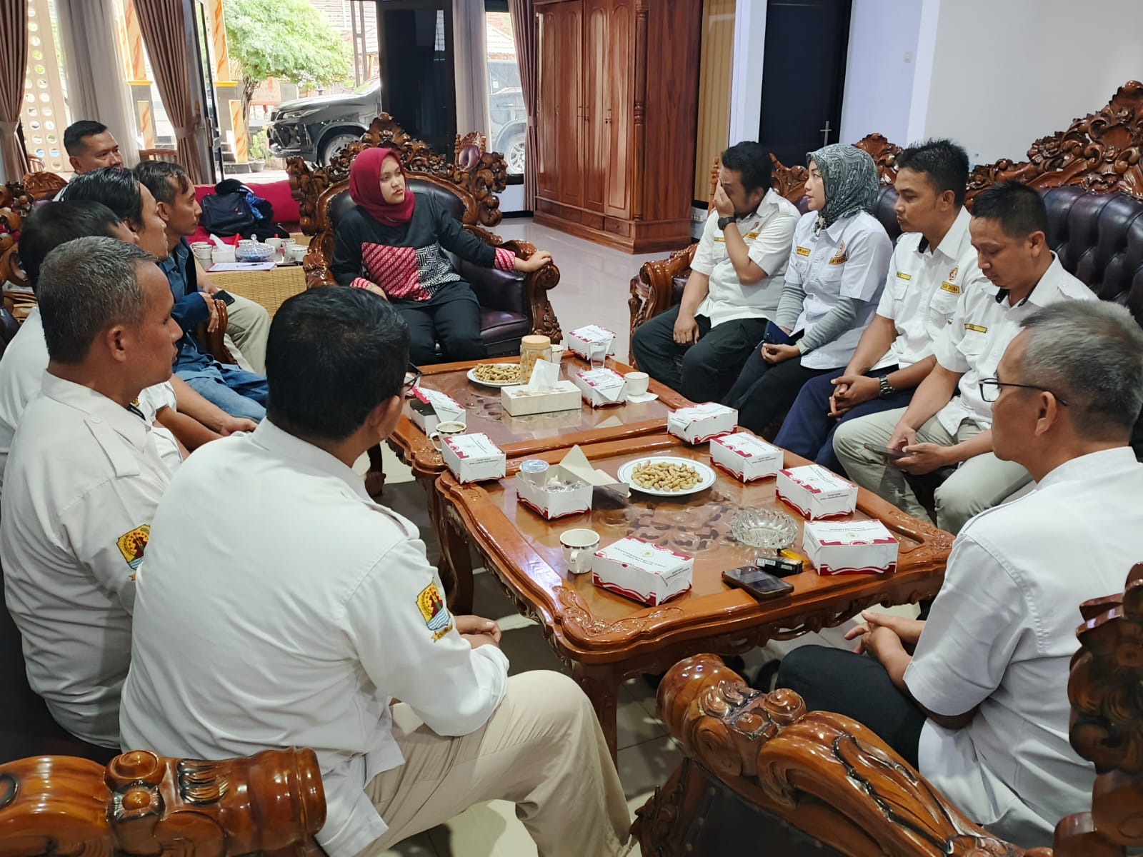 Ketua DPRD Kabupaten Cirebon beraudiensi dengan Karang Taruna.
